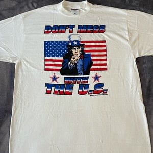 Vintage 2001
Don’t Mess with the U.S
New
Men’s L